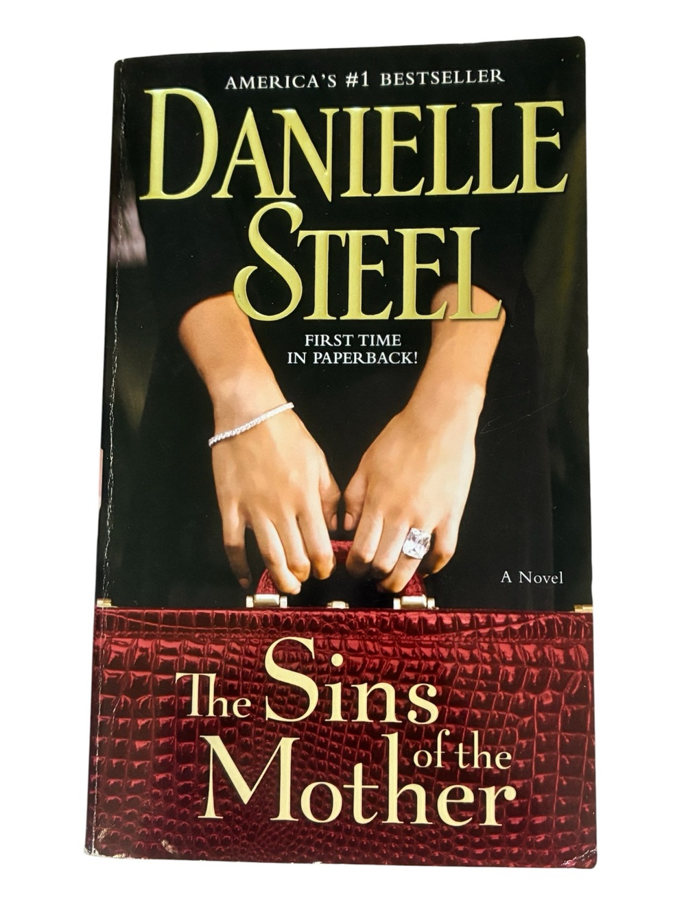 3/$15🎉 DANIELLE STEEL ‘THE SINS OF THE MOTHER’ NOVEL PAPERBACK BOOK